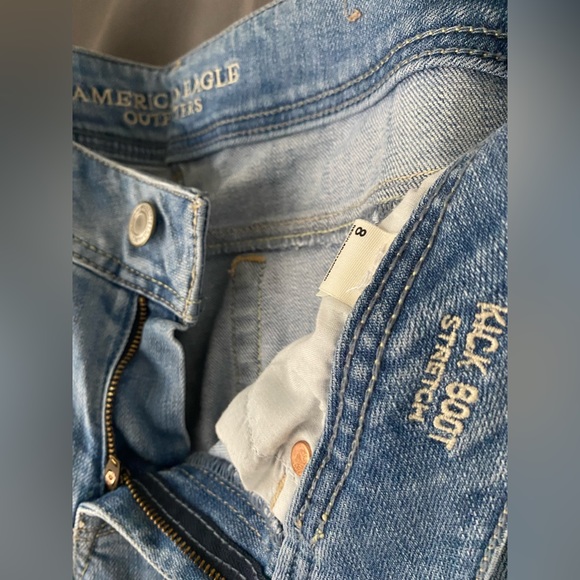 American Eagle Jeans - Picture 4 of 6